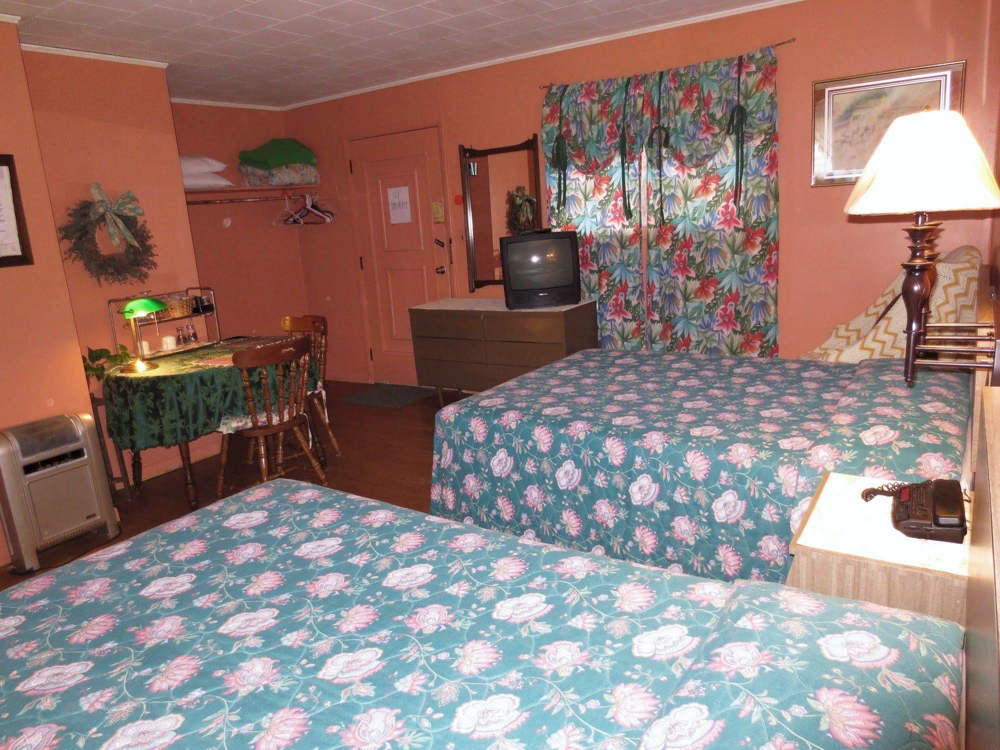 Four Seasons Motel Catskill Esterno foto