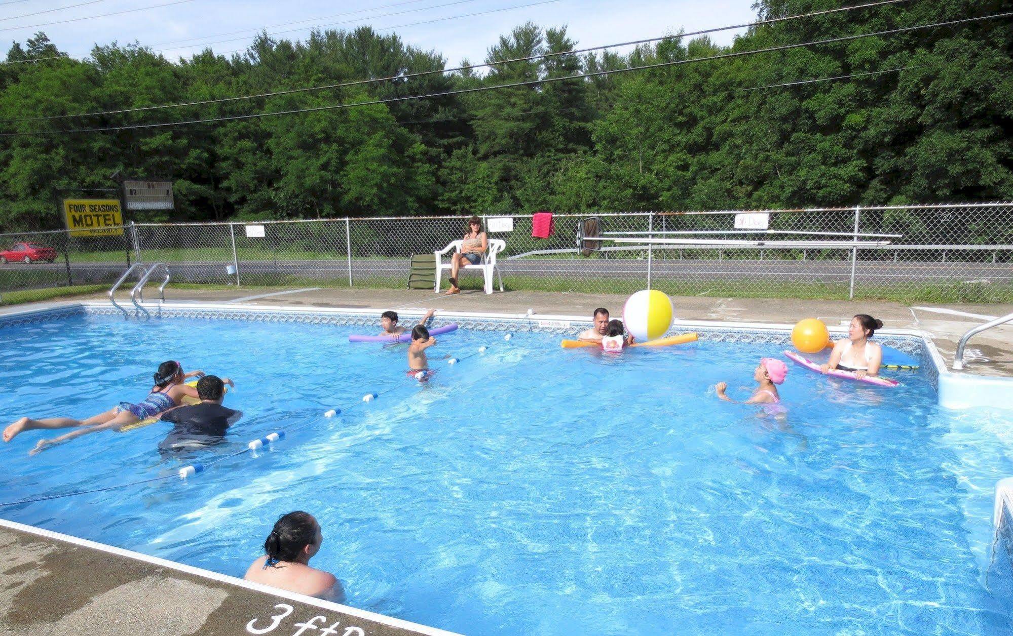 Four Seasons Motel Catskill Esterno foto